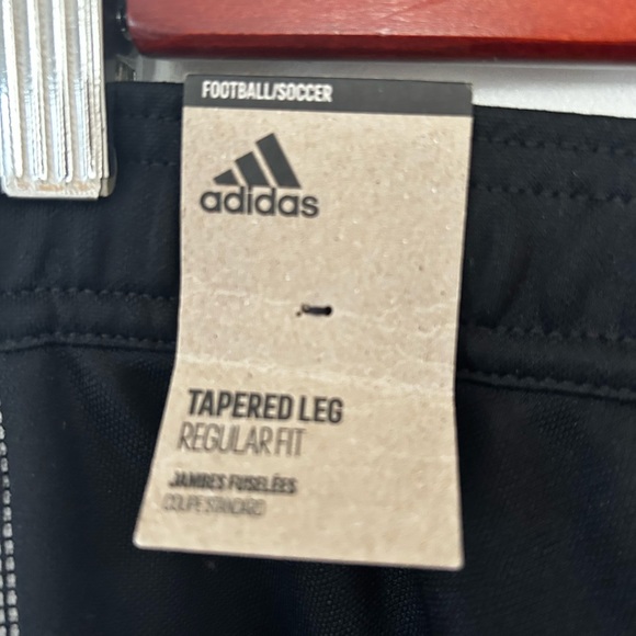 Boys Adidas Tapered Soccer Pants in Black with White Stripes in size 11/12 - Picture 3 of 3